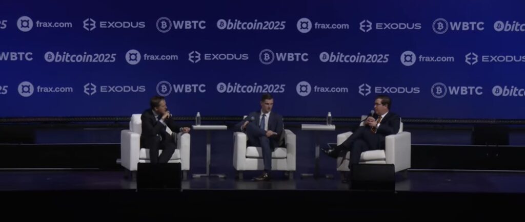 ¡El asesor de Trump lo dice claro: «Queremos acumular Bitcoin hasta el infinito y más allá!» 🚀💰