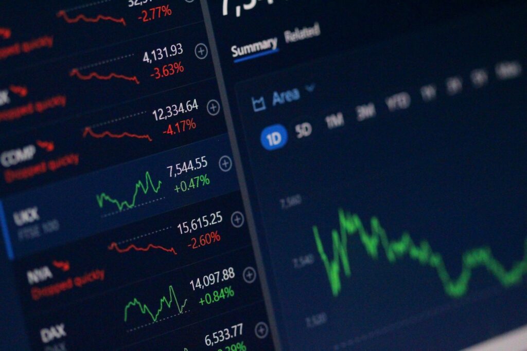 ¡Una Minúscula Fintech Lanza una Estrategia Cripto de 100M que Incluye BTC y ETH y Todos Hablan de Eso!
