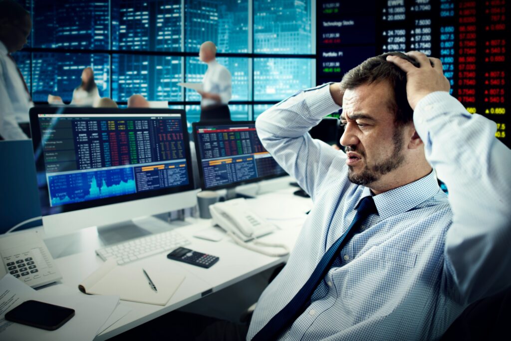 De millonario a sorprendido: Trader de HyperLiquid transforma ganancia de 10 millones en una pérdida épica de 2.5 millones ¡Cuando el precio de BTC se desploma!