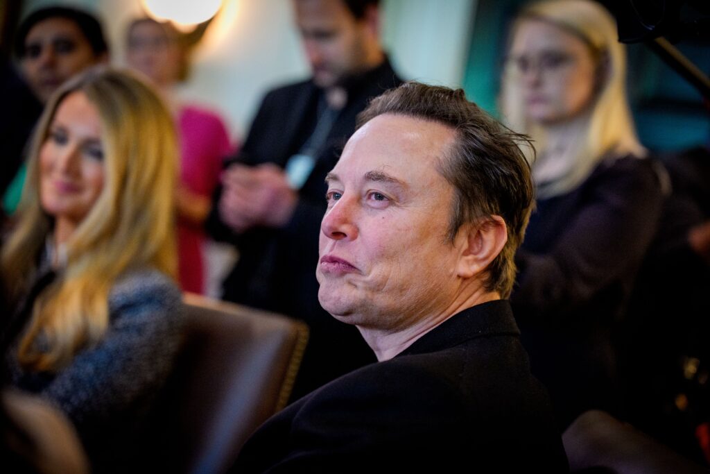 ¡Prepárate! Elon Musk lanza X para invertir y hacer trading muy pronto según FT