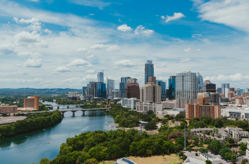 ¡Texas va a la carga! Compra masiva de Bitcoin por 10 millones que te dejará boquiabierto