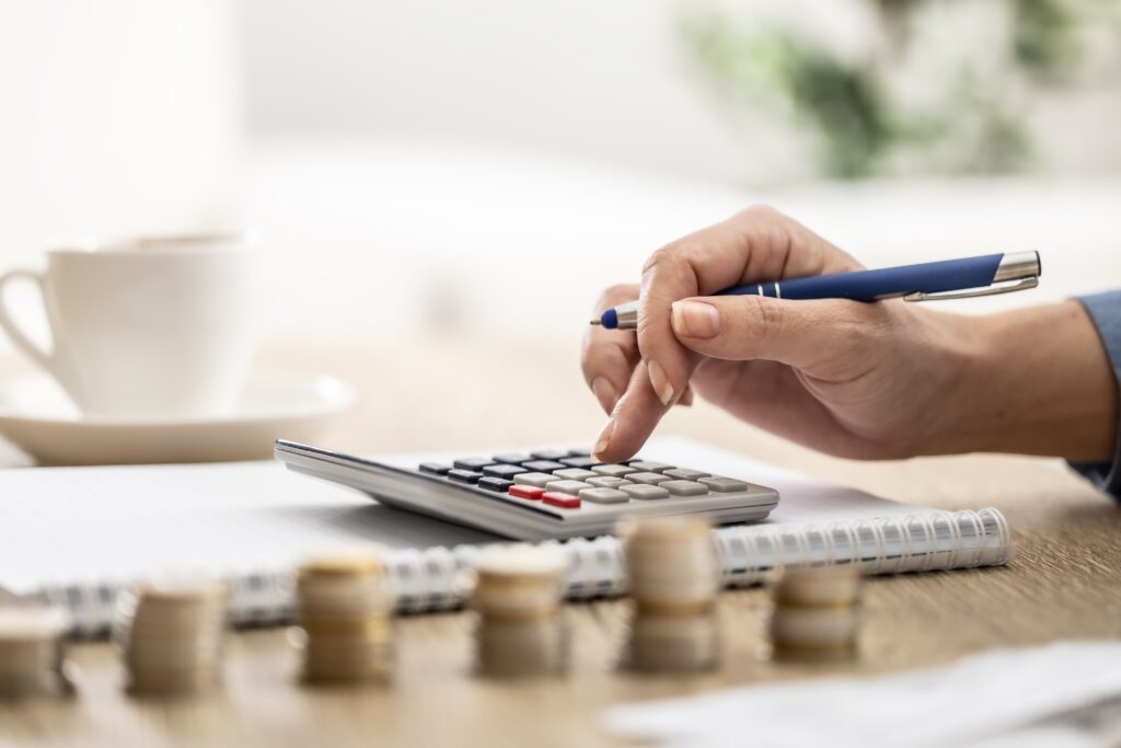 ¡El gurú financiero Ric Edelman sube la apuesta y recomienda aumentar la inversión en cripto a lo grande!