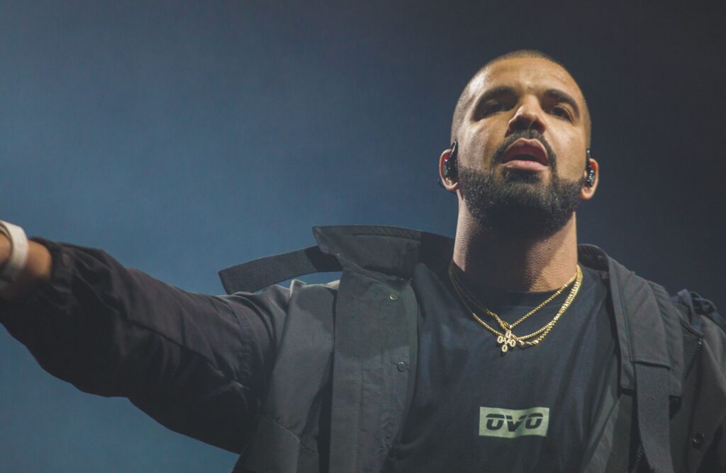 Drake Revela el Secreto de los Falsos Amigos: ¡Más Inestables que el Bitcoin!