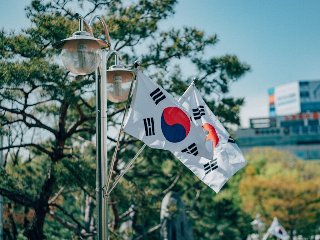 ¡Sin planes de CBDC, KakaoBank se lanza a la loca carrera del oro en stablecoins en Corea del Sur!