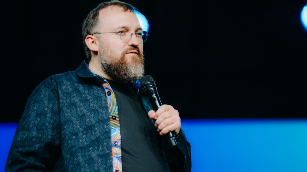 ¡El precio de ADA de Cardano se agarra fuerte mientras Hoskinson suelta secretos sobre el futuro y los mercados!