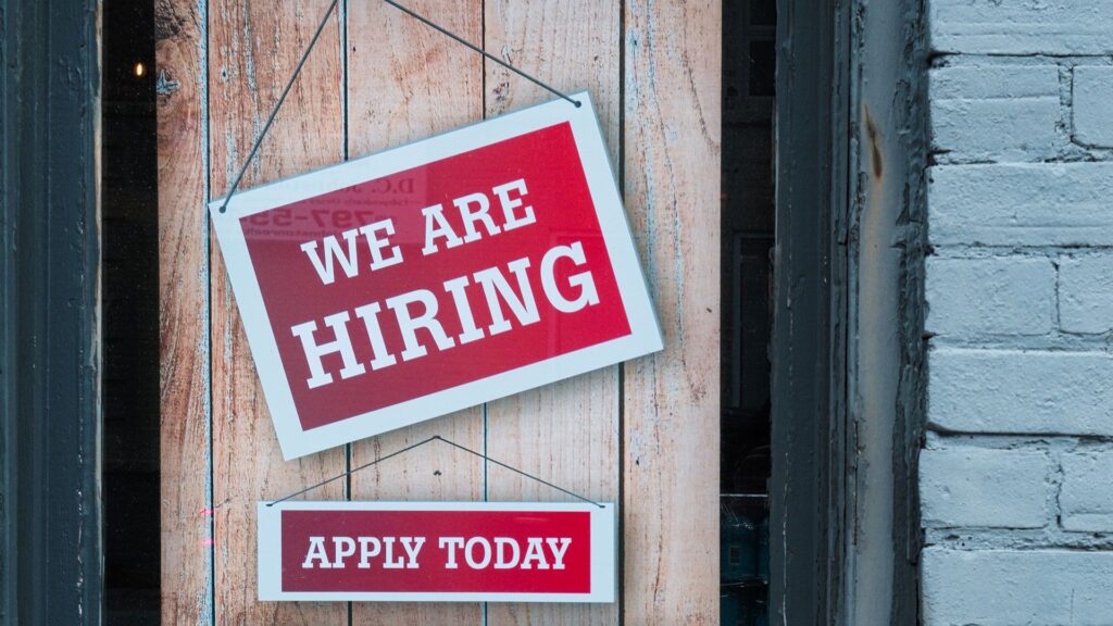 ¡Xapo Bank se pone cool y ficha a Tommy Doyle para conquistar el mundo cripto!