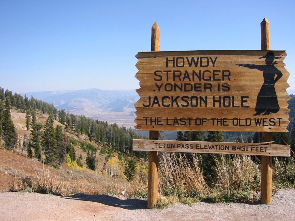 Jerome Powell y Jackson Hole Sacuden las Criptos: ¡Lo Que No Te Contaron Sobre Digital Assets!