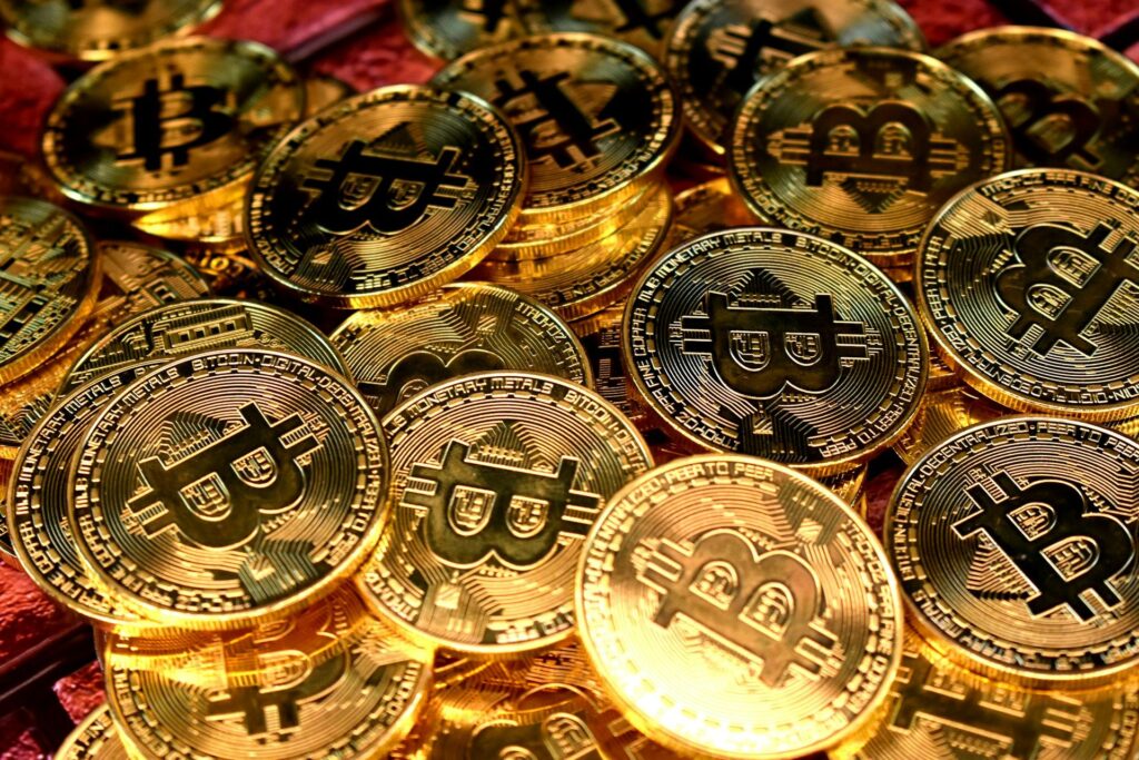 ¿Trump Secretamente Haciendo Caja con Bitcoin? Noticias Explosivas de Hoy en BTC y Planes Cripto del Futuro