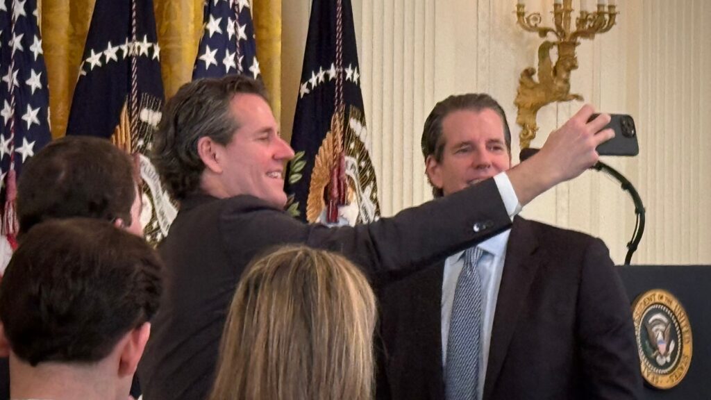 ¡Los gemelos Winklevoss lanzan 21 millones de dólares para sacudir el Congreso el próximo año!