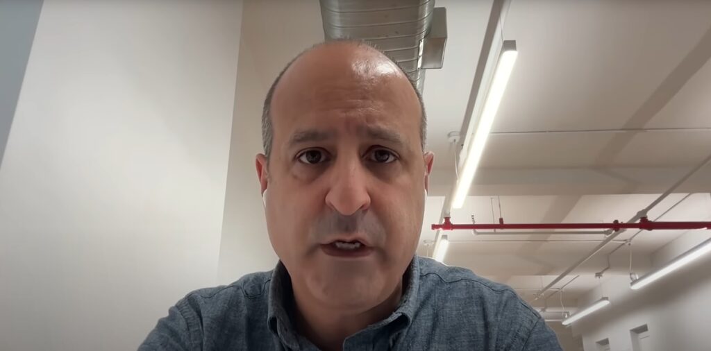 ¡No vas a creer por qué Joseph Chalom dice que es el momento perfecto para llenar tu cartera de Ethereum!