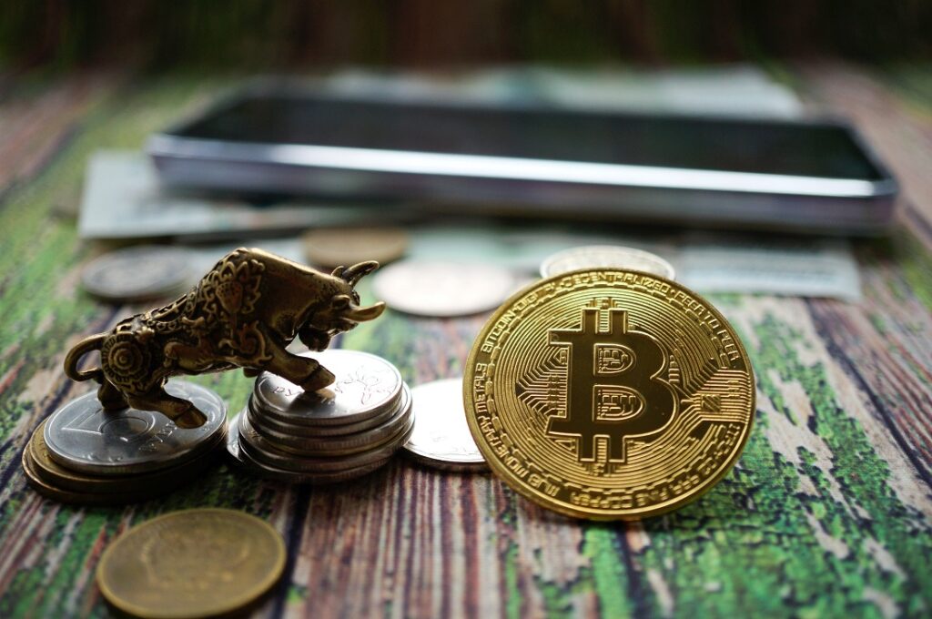 ¡Lanzan Roxom, la bolsa que vive y respira bitcoin como nunca antes!