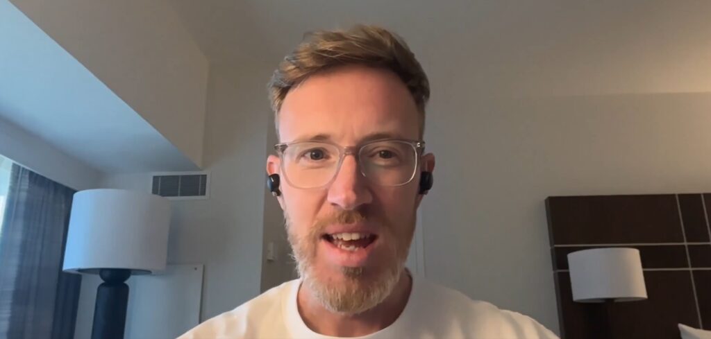 ¡El lobby bancario enloquece y arde en furia contra las stablecoins, según Simon Taylor!