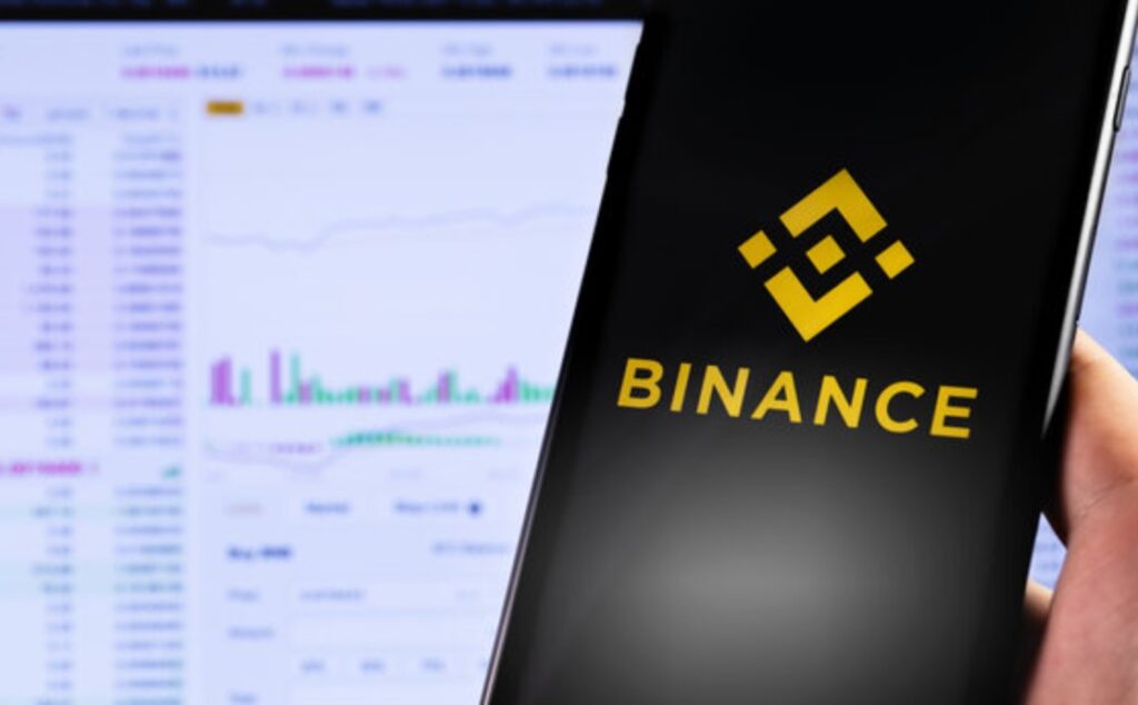¡No vas a creer cómo Binance dejó que la inteligencia artificial maneje su cuenta en X!
