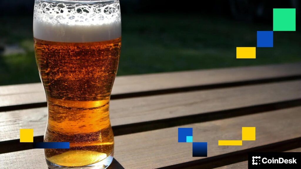 ¡El precio de BTC coquetea con los 63,000 dólares mientras el rally de Pippin revela que la burbuja especulativa sigue viva!