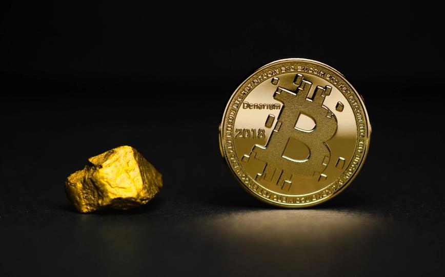 ¡Increíble! Bitcoin se dispara a $68,300 mientras el oro se desploma por noveno día consecutivo