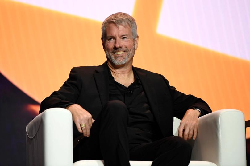 Boris Johnson ataca a Bitcoin llamándolo ‘Ponzi’ y Michael Saylor le responde con todo ¡Esto se va a poner bueno!