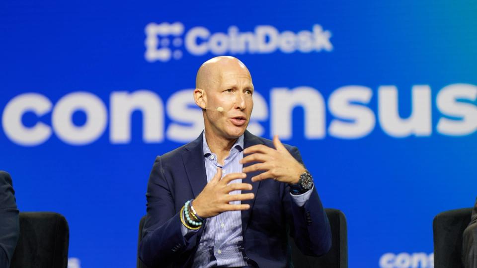 ¡Agentes de IA al rescate! Así la nueva herramienta de TRM hará cazar criminales cripto sin que puedan esconderse