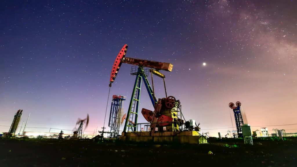 ¡Increíble! El petróleo se dispara un 20% más allá de los 110 dólares mientras la guerra sacude las bolsas asiáticas y el bitcoin se mantiene firme cerca de los 67K