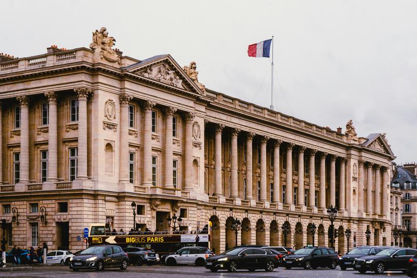 Ministro de Finanzas de Francia quiere más stablecoins en euros: ¿Se viene una revolución en el dinero digital?