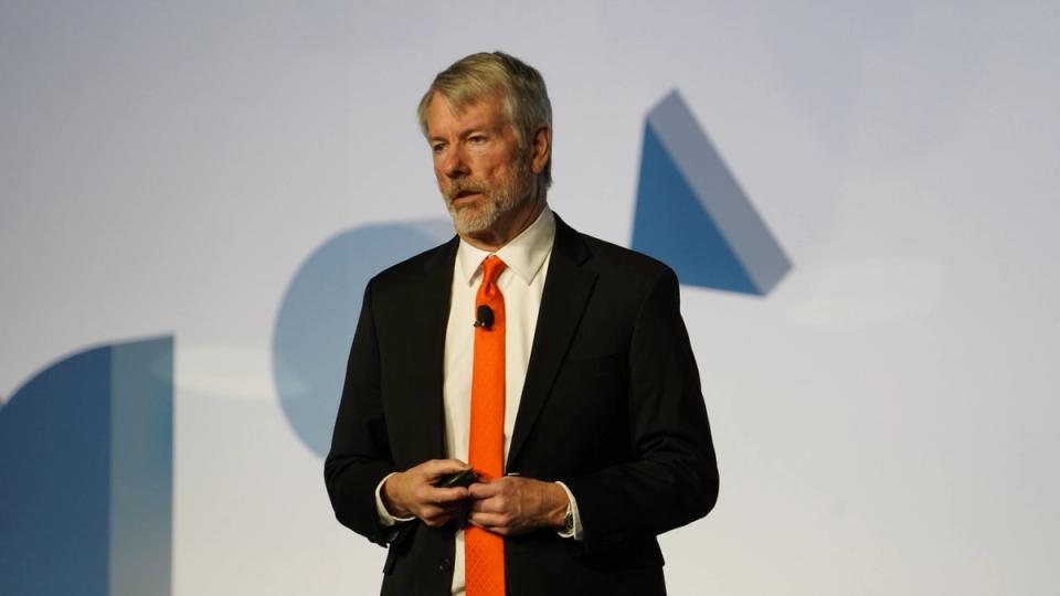 ¡Increíble! Strategy se lleva 34,164 bitcoins por $2.54 mil millones y hace la tercera compra más grande de la historia