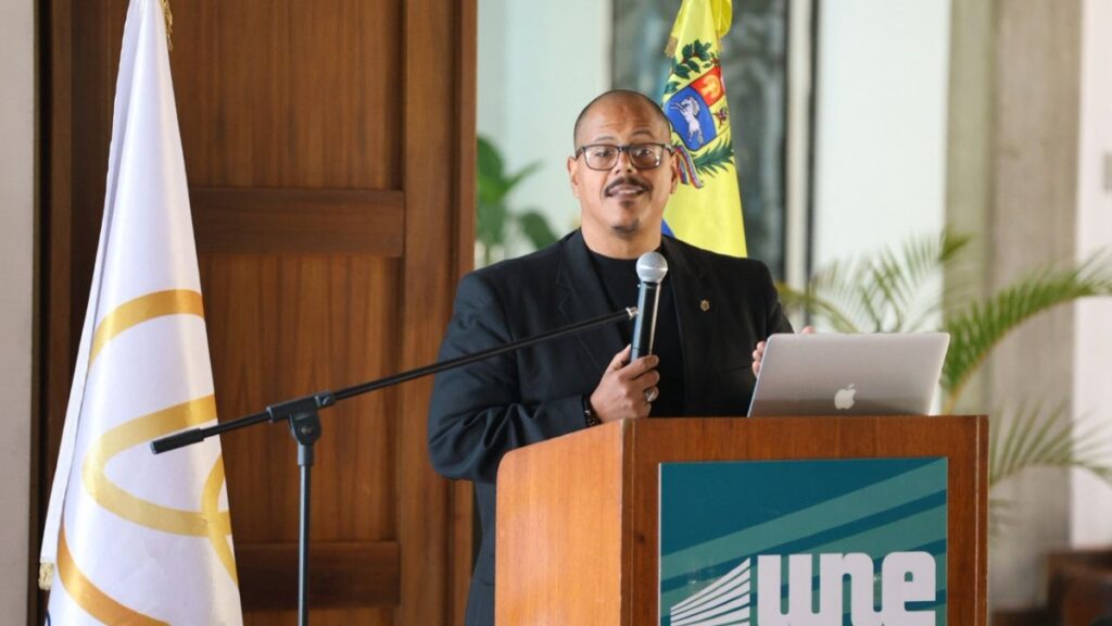 ¡Aarón Olmos revela cómo las sanciones se aflojan y la brecha entre USDT y el BCV se viene abajo!