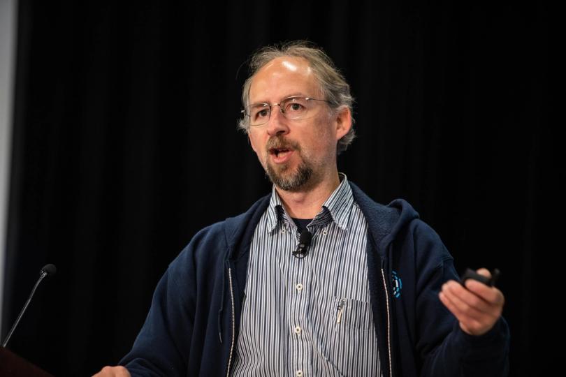 ¡Caos en Bitcoin! Adam Back divide al mundo con sus polémicas upgrades opcionales vs congelación forzada