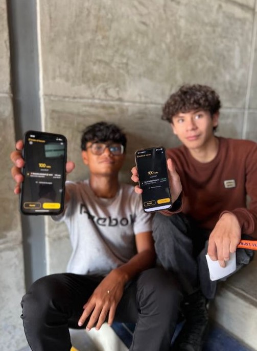 ¡40 estudiantes de Cabudare se volvieron unos cracks del Bitcoin y tú no vas a creer cómo!