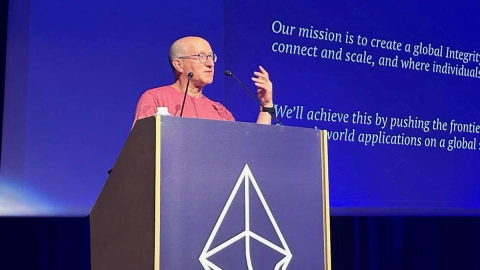 ¡Crisis en StarkWare! Despidos masivos tras la caída brutal del 99% en ingresos de Starknet