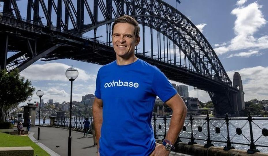 ¡Coinbase lanza su as bajo la manga con moneda local para conquistar el explosivo mercado cripto de $3 mil millones en India!