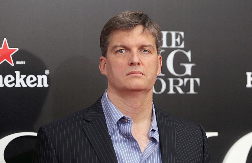 Bitcoin se dispara a 82,000 dólares, SOL y DOGE suben ¡mientras Michael Burry lanza la alerta de colapso bursátil!