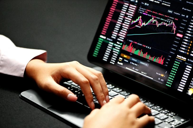 Usuarios de mercados emergentes usan exchanges de criptos como si fueran su app de banco ¡No querrás creer lo que está pasando!