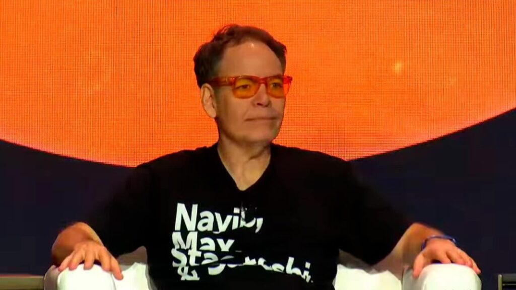 ¿Sigues contando a Bitcoin en dólares? Max Keiser te dice por qué eso es un error garrafal