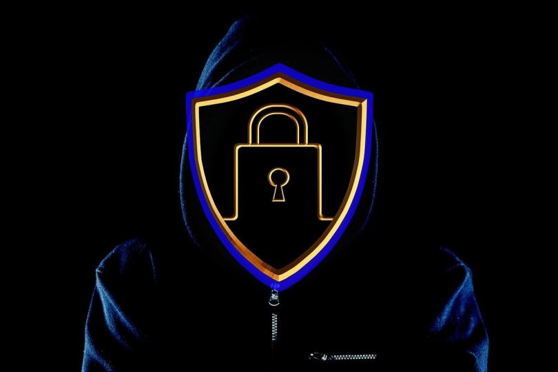 El hacker multimillonario de la crypto se mueve más rápido que la velocidad de la luz ¡prepárate para alucinar!