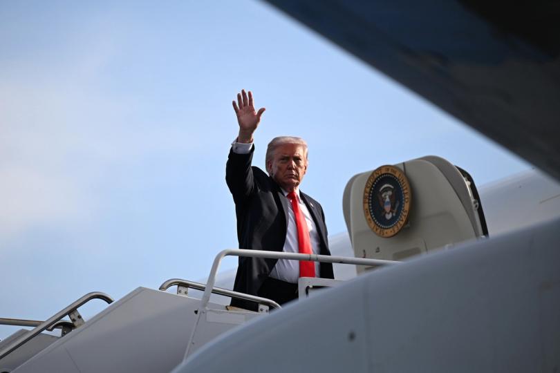 Mercados en vivo: Bitcoin sigue en la cuerda floja y Trump amenaza con más ataques a Irán ¡Prepárate para la montaña rusa!