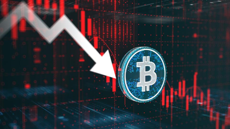 Mercados en vivo: ¡Bitcoin se desploma bajo $72,000 mientras Strategy vende BTC por primera vez en cuatro años!