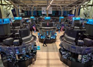 ¡Increíble! Hyperliquid adivinó el 80% del movimiento del petróleo antes que las bolsas tradicionales, revela informe experto