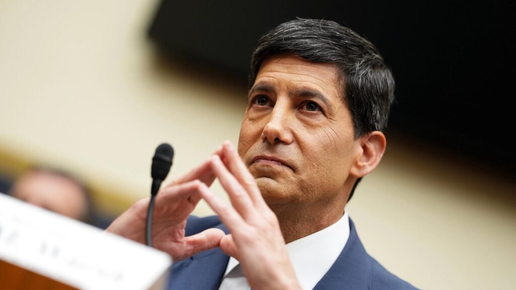 La Fed frena el juego y mantiene las tasas, ¡todos atentos a la hoja secreta de Kevin Warsh!
