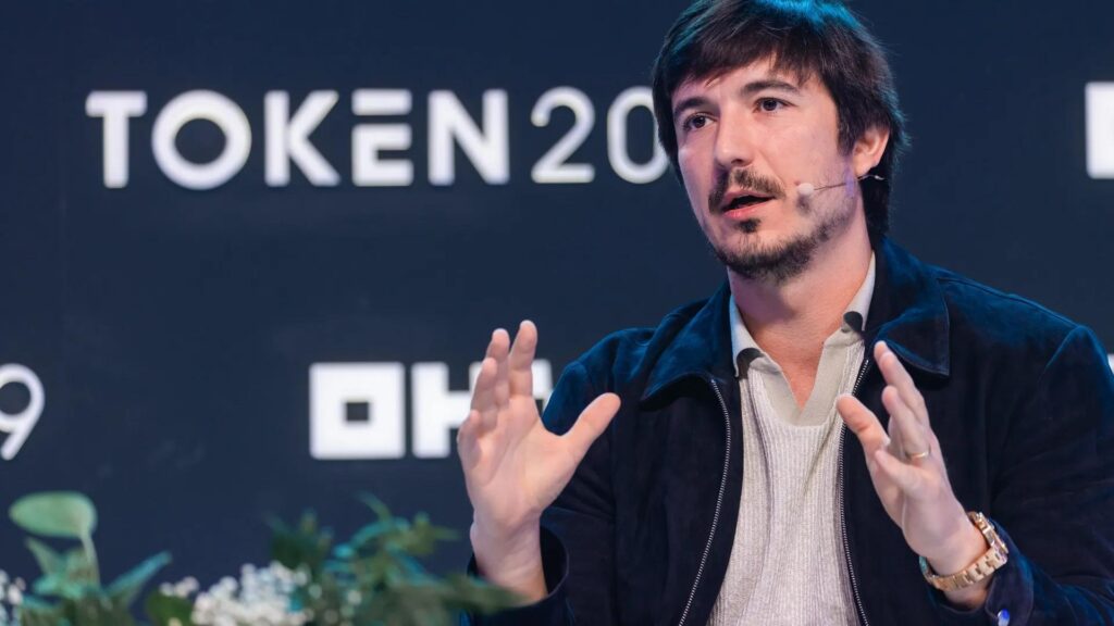 Robinhood se desploma 4% aunque sorprende con ganancias ¡El frío en ingresos cripto no ayuda!