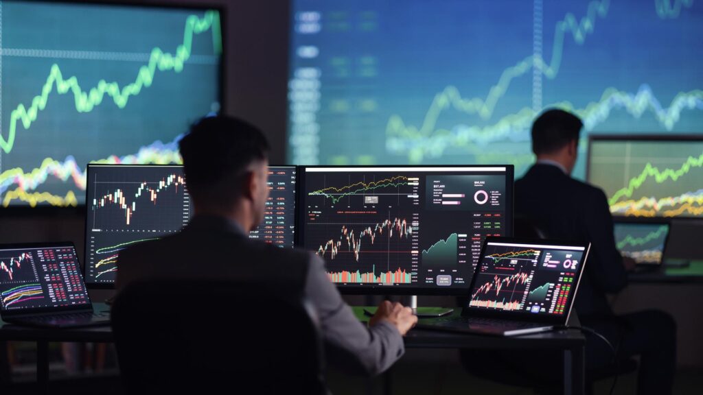 Los héroes y villanos de las estafas según los cripto traders ¡No creerás lo que dicen!