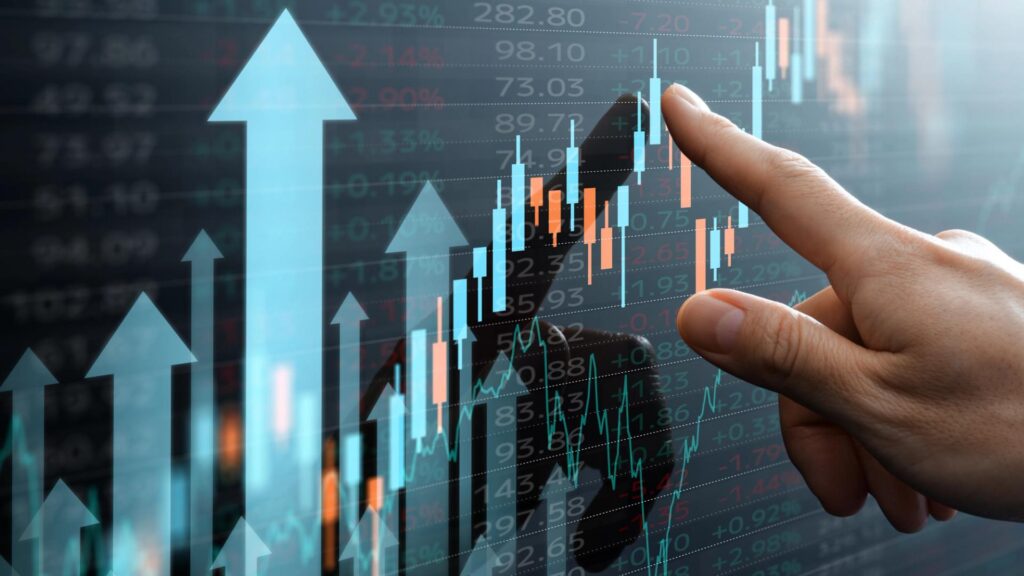 ¡Ether se dispara y arrastra al alza a las cripto mientras Bitcoin baila en los 65,500 dólares!