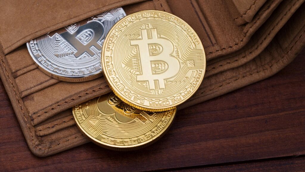 ¡La billetera Bitcoin olvidada desde 2011 despierta y mueve 3.2 millones rumbo a FalconX!