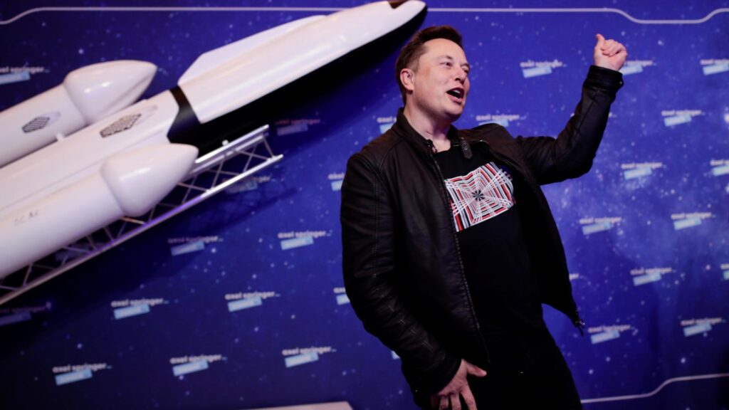 ¡SpaceX sorprende a Wall Street con ingresos récord pero pierde $540 millones por sus bitcoins!