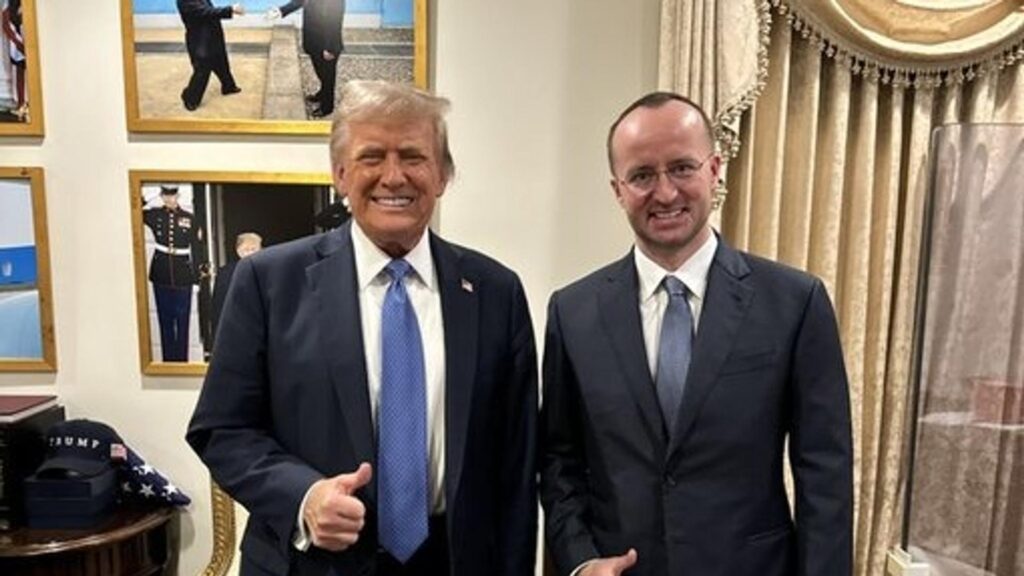 La montaña rusa de Bitcoin de Trump Media: ¿Esconde su fortuna en préstamos tras mover $165 millones?