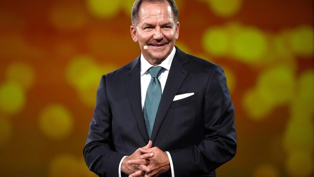 ¡Increíble giro! La firma de Paul Tudor Jones apuesta fuerte aumentando su participación en el ETF de Bitcoin de BlackRock después de un año vendiendo