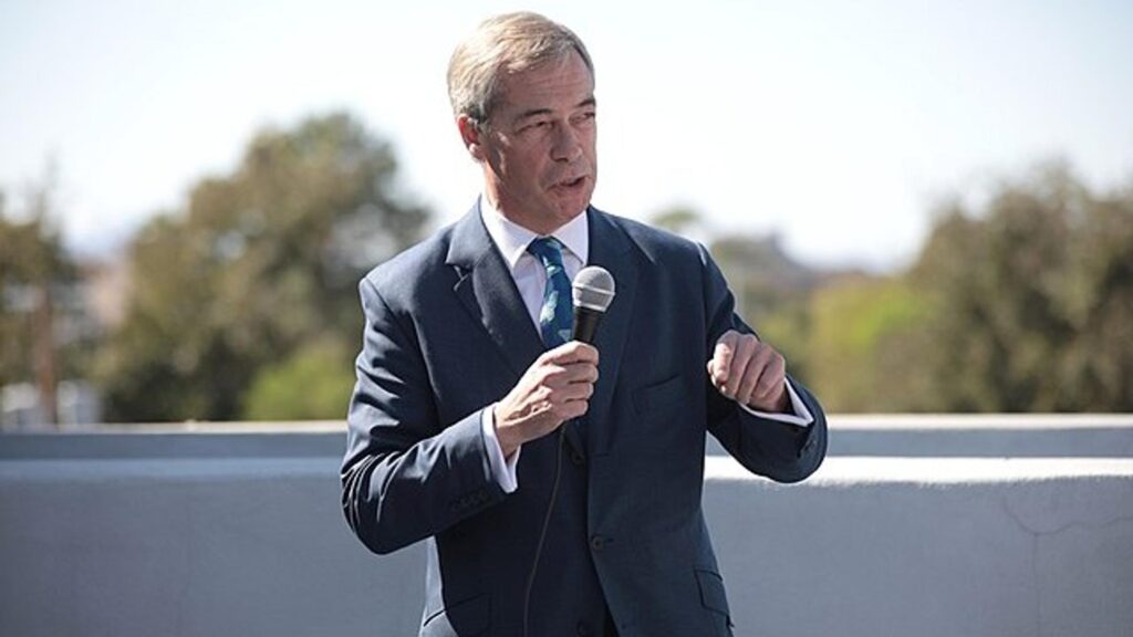 ¡Nigel Farage invierte $16 millones para que Stack BTC se convierta en el próximo magnate del oro y compre montones de bitcoin!