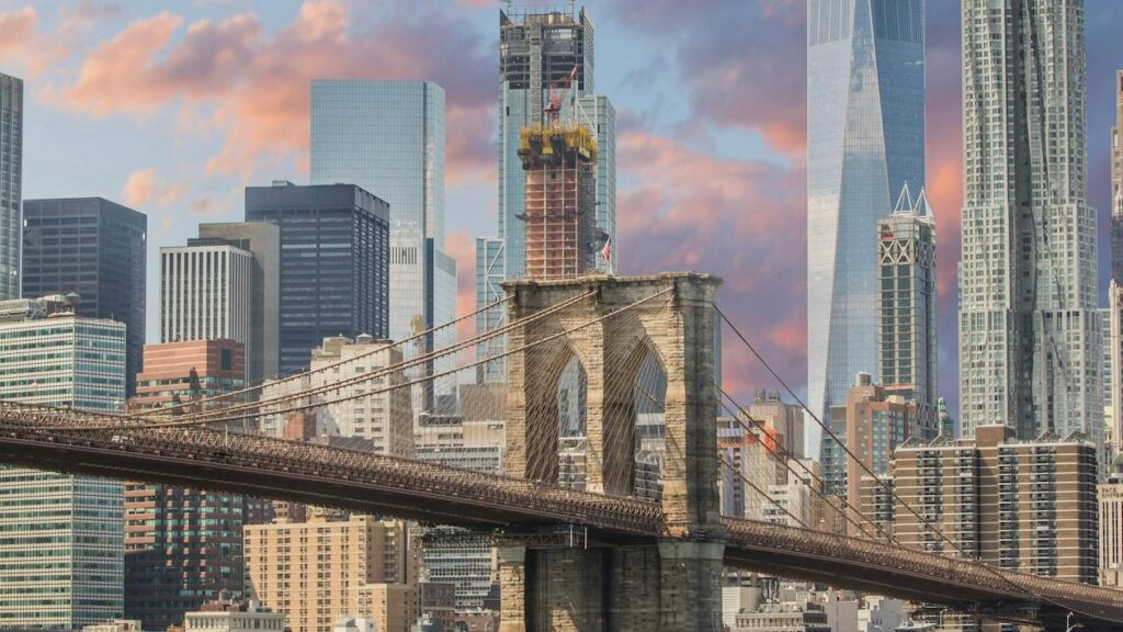 Vecino de Brooklyn condenado a 12 años por robar 16 millones con un truco phishing a lo grande en Coinbase