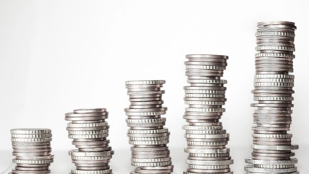 Los holders de Bitcoin están vendiendo, pero esta vez lo hacen de una forma que nadie esperaba